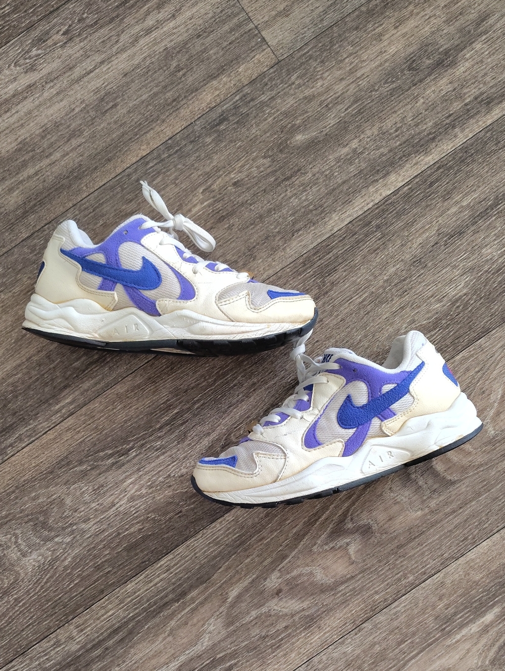Vintage Nike Air Windrunner in Purple and White Athletic Sneakers